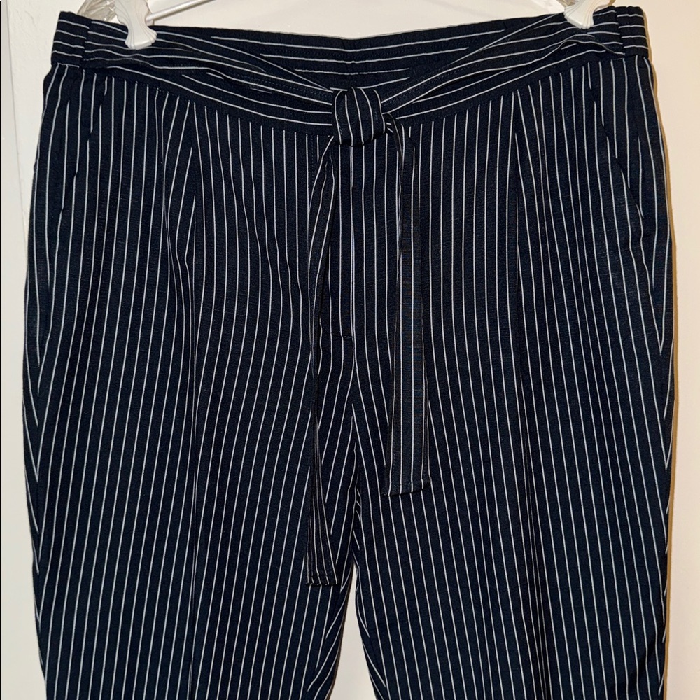 TOMMY HILFIGER Navy Pinstripe Tie Front High Rise Slacks Career Size L - Picture 5 of 14